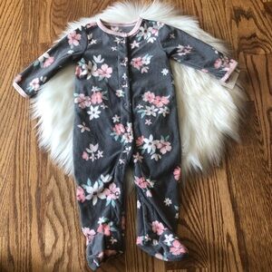 Carter’s baby girl floral one piece footie size 6M